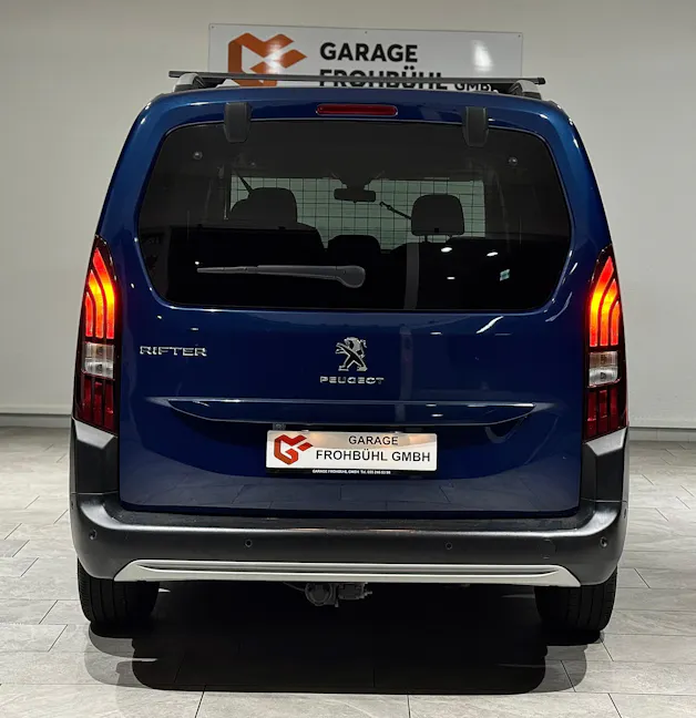 Peugeot Rifter Long 1.5 BlueHDi 7PL Allure | 1.Hand | AHK 1250Kg |