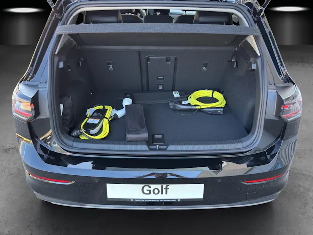 VW Golf 1.5 TSI PHEV Style