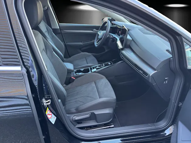 VW Golf 1.5 TSI PHEV Style