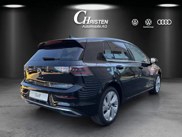VW Golf 1.5 TSI PHEV Style