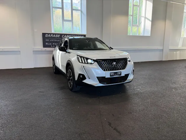 Peugeot 2008 1.2 PureTech GT EAT8