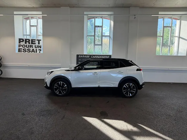 Peugeot 2008 1.2 PureTech GT EAT8