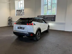 Peugeot 2008 1.2 PureTech GT EAT8