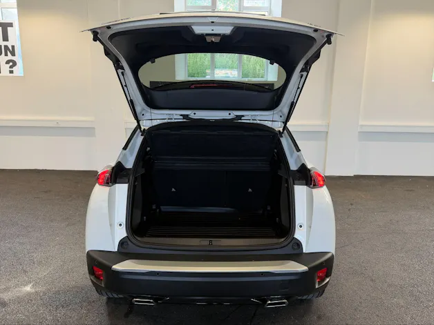 Peugeot 2008 1.2 PureTech GT EAT8
