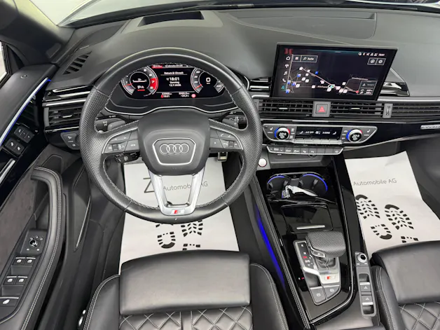Audi S5 Cabriolet 3.0 TFSI Mythos Black Metallicquattro 354PS tiptronic / 360° Kamera / Head-Up-Display / B&O Sound / S-Sportsitze /