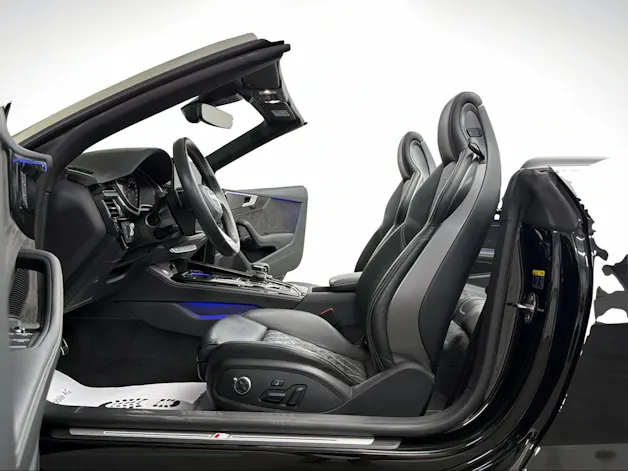 Audi S5 Cabriolet 3.0 TFSI Mythos Black Metallicquattro 354PS tiptronic / 360° Kamera / Head-Up-Display / B&O Sound / S-Sportsitze /