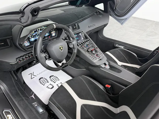 Lamborghini Aventador LP770-4 SVJ Grigio Acheso Matt Roadster ISR ( 1 di 800 )