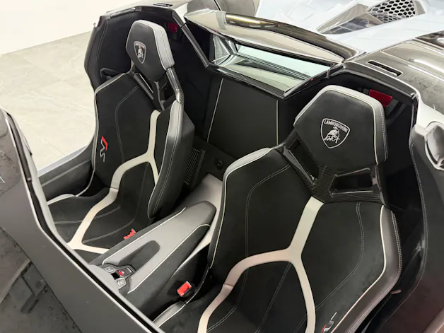 Lamborghini Aventador LP770-4 SVJ Grigio Acheso Matt Roadster ISR ( 1 di 800 )