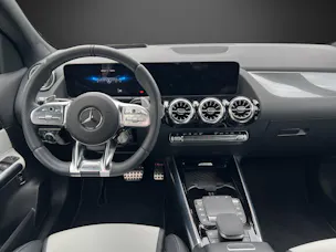Mercedes-Benz GLA 35 AMG 4Matic 8G-Speedshift DCT