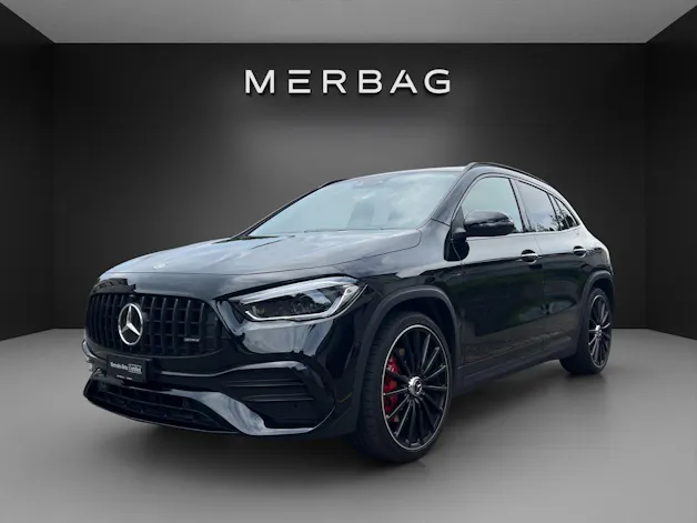 Mercedes-Benz GLA 35 AMG 4Matic 8G-Speedshift DCT