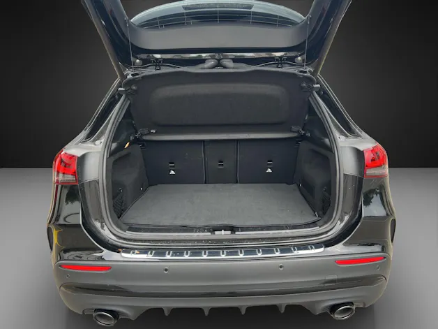 Mercedes-Benz GLA 35 AMG 4Matic 8G-Speedshift DCT