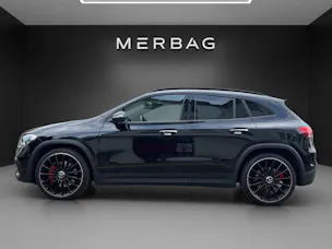 Mercedes-Benz GLA 35 AMG 4Matic 8G-Speedshift DCT