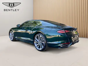 Bentley Continental GT 4.0 V8 Speed- Pure Bentley in Dunkelgrün-dunkelgrün/ 1.9% Leasing möglich.