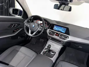 BMW 320d xDrive Touring Steptronic | 1.Hand | CH |