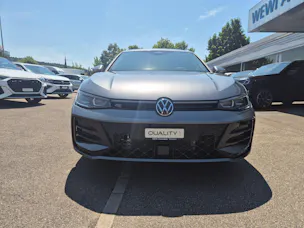 VW Passat Variant 1.5 TSI evo2 Plug-In- Hybrid R-Line DSG