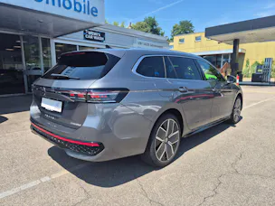 VW Passat Variant 1.5 TSI evo2 Plug-In- Hybrid R-Line DSG