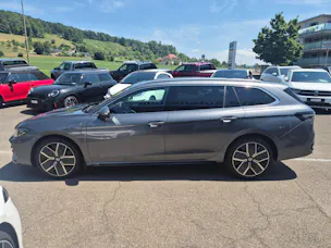 VW Passat Variant 1.5 TSI evo2 Plug-In- Hybrid R-Line DSG
