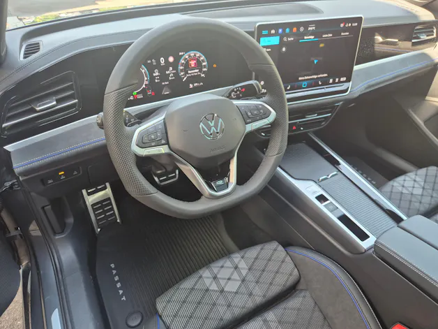 VW Passat Variant 1.5 TSI evo2 Plug-In- Hybrid R-Line DSG