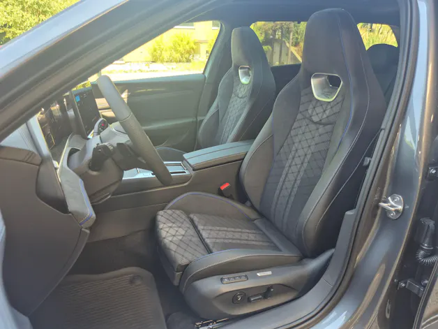 VW Passat Variant 1.5 TSI evo2 Plug-In- Hybrid R-Line DSG