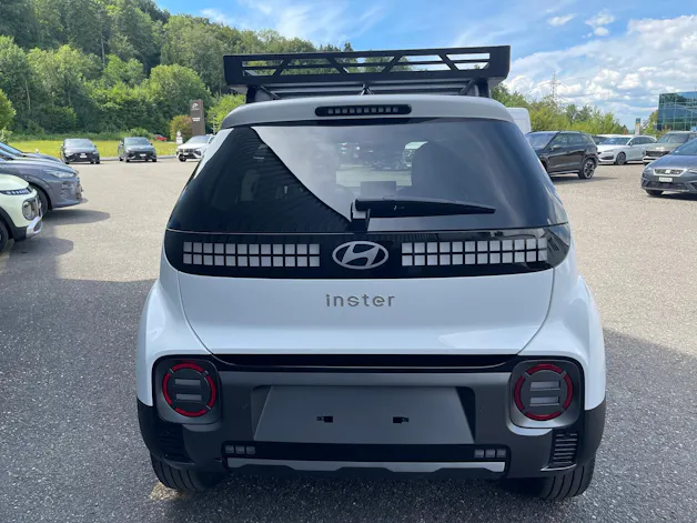 Hyundai Inster 49kWh Vertex Cross