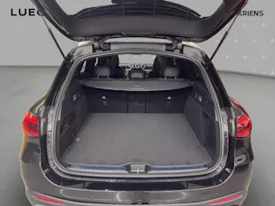 Mercedes-Benz GLC 300 4M - AMG / 360 Grad Kamera / Panorama-Dach / AHK