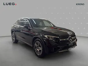 Mercedes-Benz GLC 300 4M - AMG / 360 Grad Kamera / Panorama-Dach / AHK