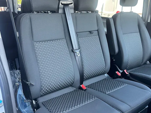 FORD Transit combi 350 L2 2.0 EcoBl Trend/130CV/Aut/FWD