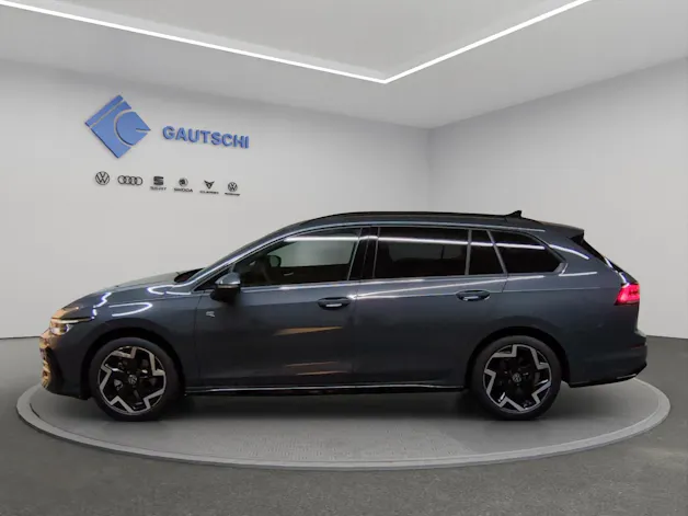 VW Golf Variant 1.5 eTSI mHEV R-Line DSG
