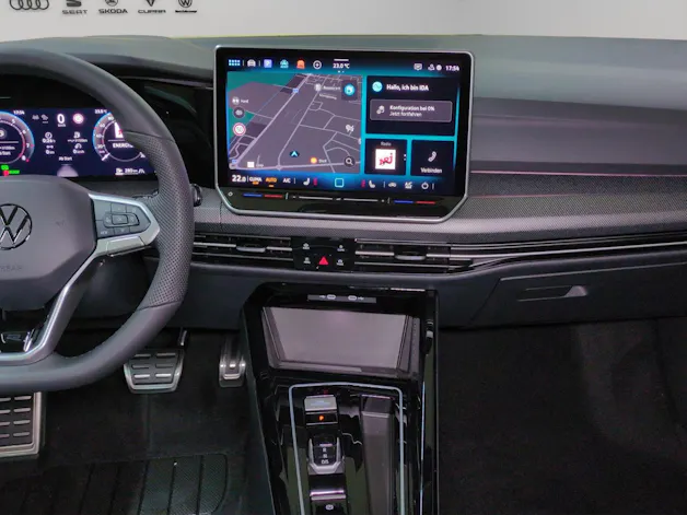 VW Golf Variant 1.5 eTSI mHEV R-Line DSG