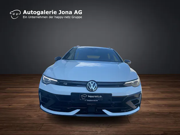 VW Golf VIII Variant 2.0 TSI R DSG 4motion
