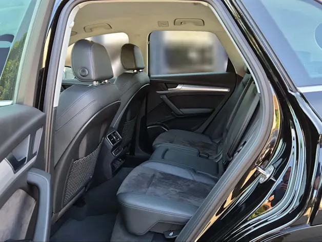 Audi Q5 2.0 TDI sport quattro S-tronic Mythosschwarz Metallic
