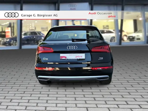 Audi Q5 2.0 TDI sport quattro S-tronic Mythosschwarz Metallic