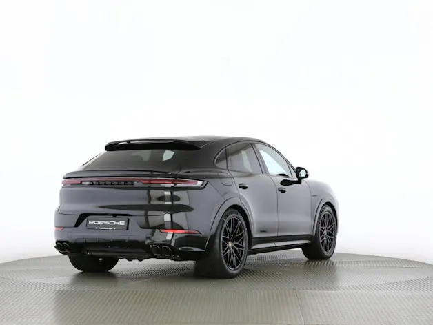 PORSCHE Cayenne S E-Hybrid Coupé Black Edition