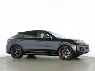 PORSCHE Cayenne S E-Hybrid Coupé Black Edition