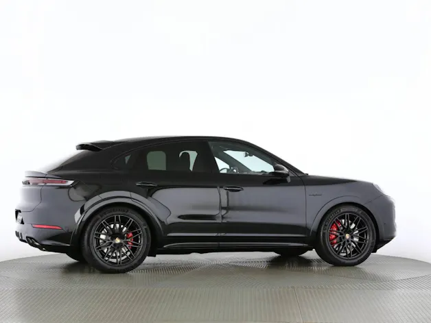 PORSCHE Cayenne S E-Hybrid Coupé Black Edition