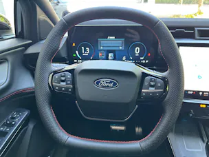 Ford Puma 1.0 MHEV ST-Line X Automat