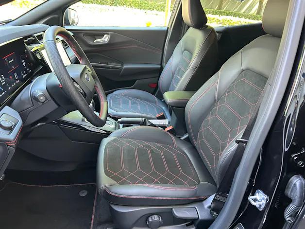 Ford Puma 1.0 MHEV ST-Line X Automat
