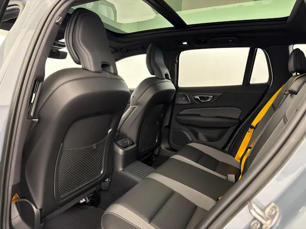 Volvo V60 T8 eAWD Plug in Hybrid Polestar Geartronic