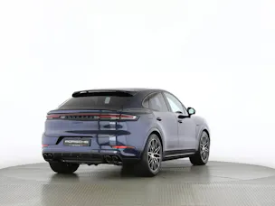 Porsche Cayenne E-Hybrid Coupé Black Edition