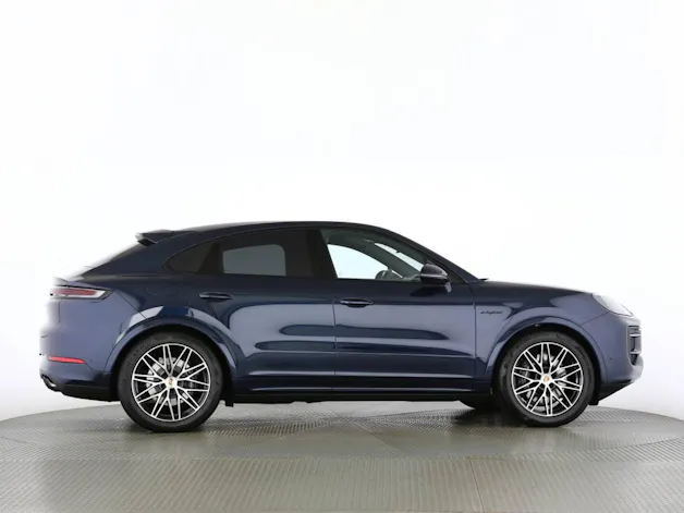 Porsche Cayenne E-Hybrid Coupé Black Edition