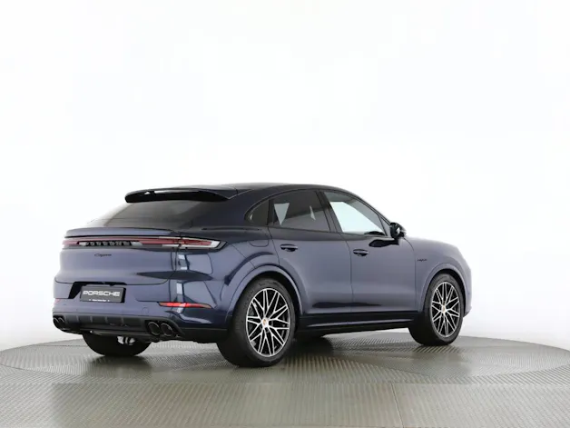 Porsche Cayenne E-Hybrid Coupé Black Edition