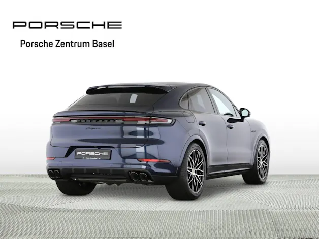 Porsche Cayenne E-Hybrid Coupé Black Edition