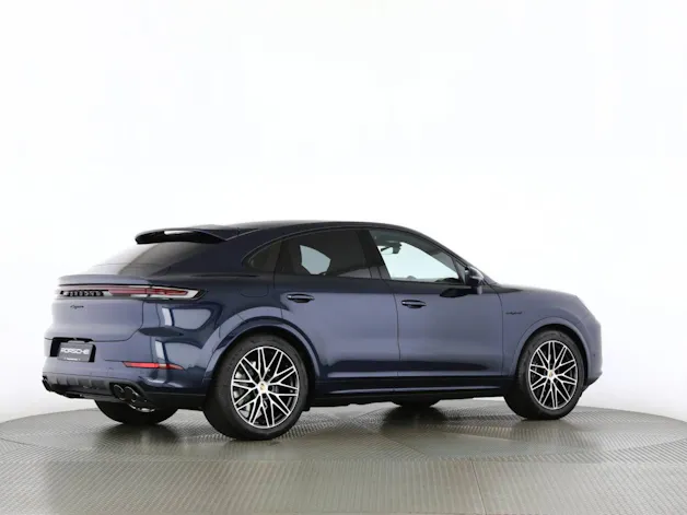 Porsche Cayenne E-Hybrid Coupé Black Edition