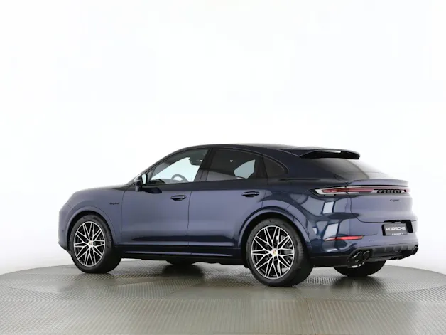 Porsche Cayenne E-Hybrid Coupé Black Edition