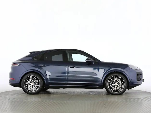 Porsche Cayenne E-Hybrid Coupé Black Edition