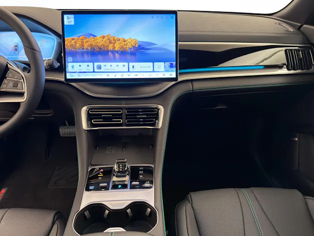 BYD Seal U DM-i Design AWD