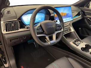 BYD Seal U DM-i Design AWD