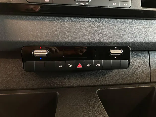 MERCEDES-BENZ Sprinter 319 CDI PRO KA S