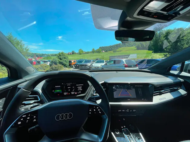 Audi Q4 e-tron 50 quattro