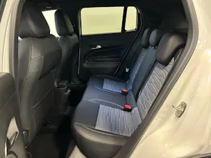 Jeep Avenger 1.2 Turbo MHEV Overland 4xe